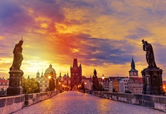 Karlsbron vid solnedgången, Prag