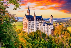 Neuschwanstein slott i höst, Tyskland